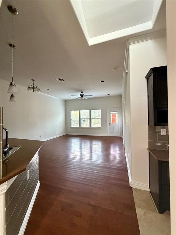 398 Mesa Dr - Photo 2