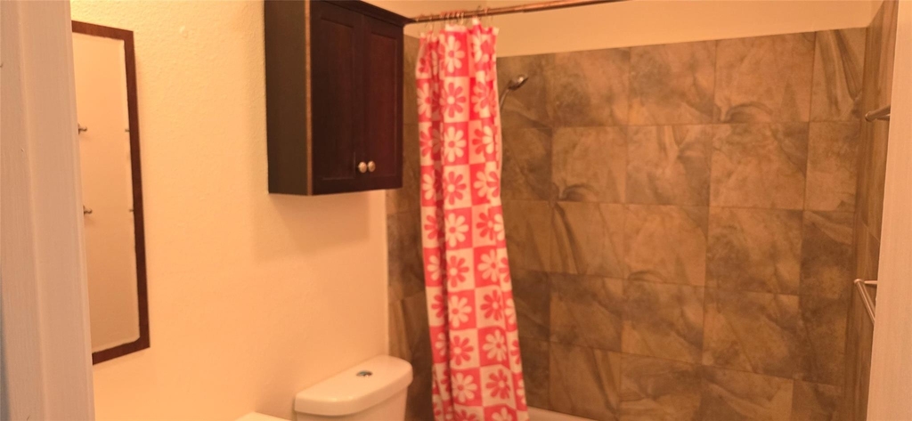 8811 Dawnridge Cir - Photo 7