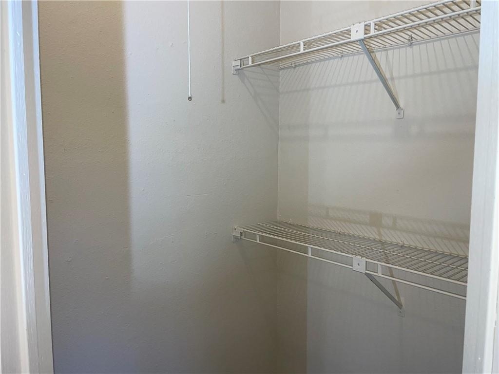 2415 W Slaughter Ln - Photo 10
