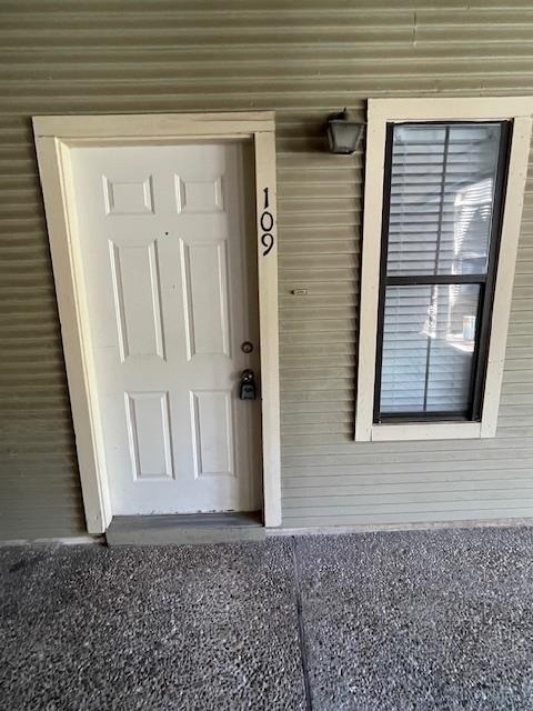 4401 Speedway - Photo 13