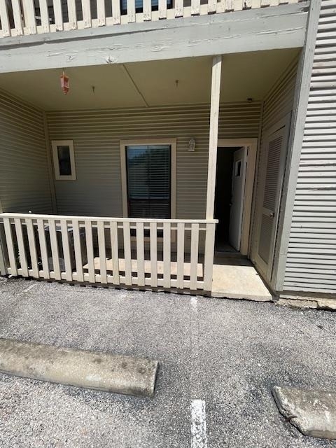 4401 Speedway - Photo 14