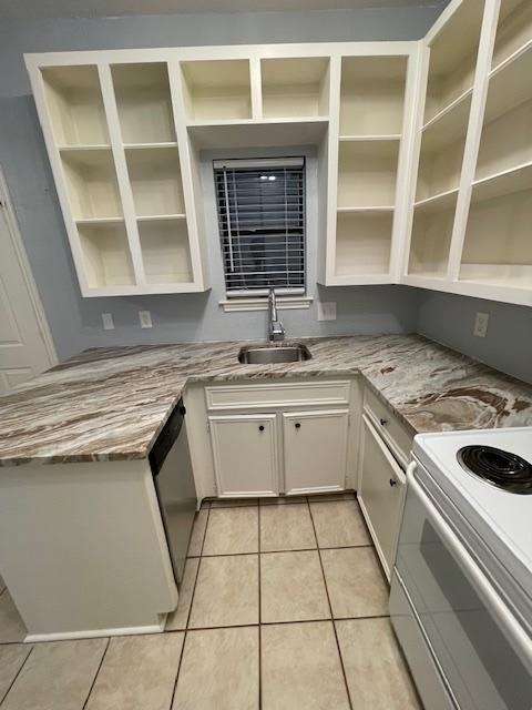 4401 Speedway - Photo 3