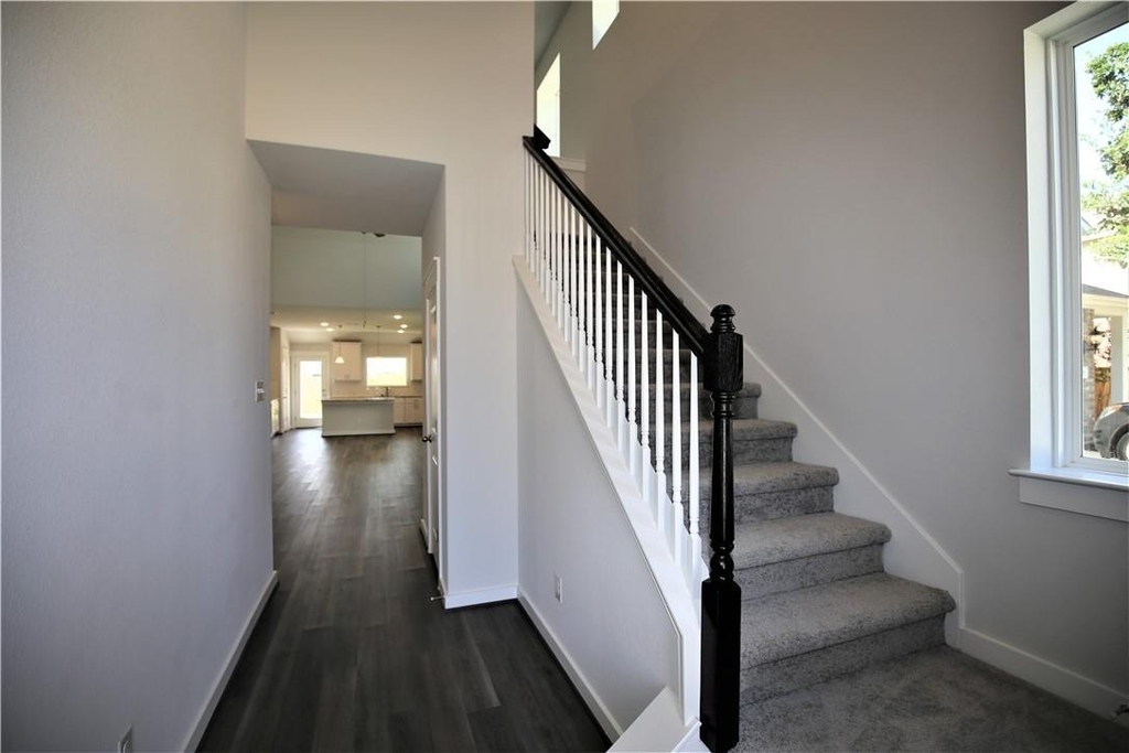 635 Pheasant Hill Ln - Photo 15