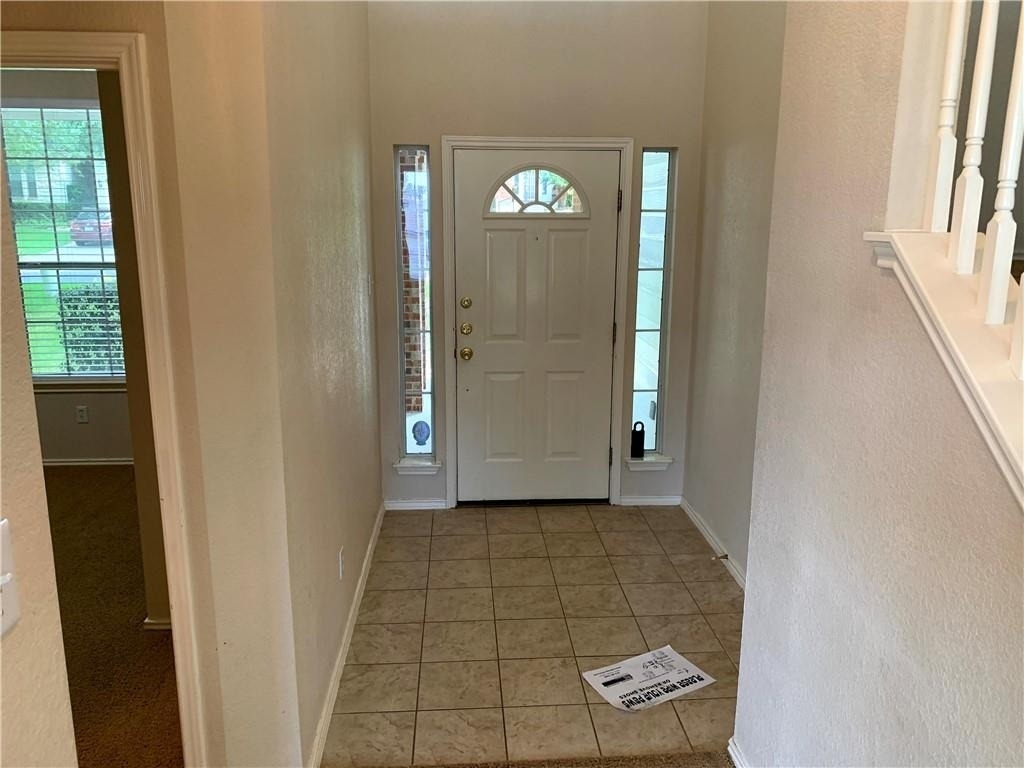 10705 Beard Ave - Photo 3
