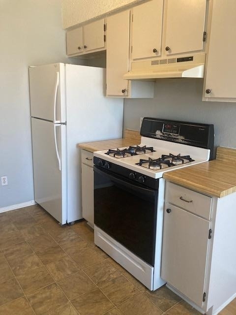 1203 W 49th St - Photo 2