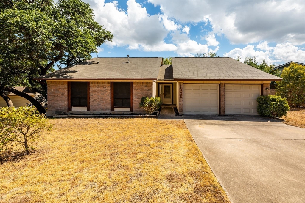 1006 Silbury Dr - Photo 1