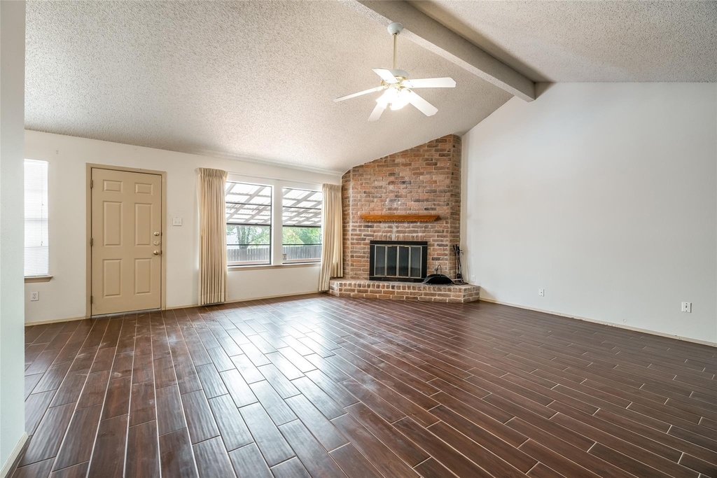 1006 Silbury Dr - Photo 7