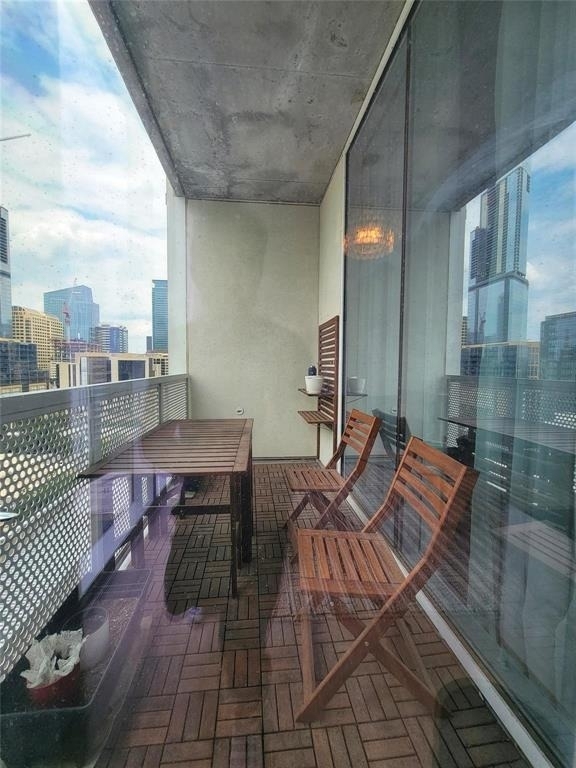 301 West Ave - Photo 10