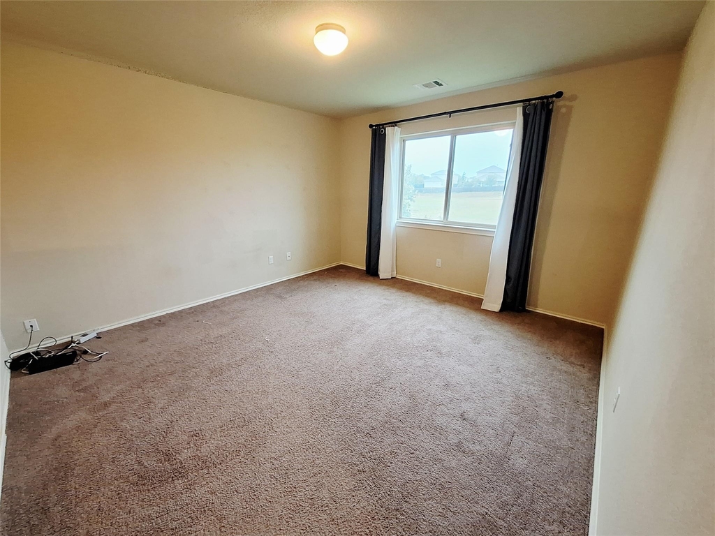 220 Westminster Dr - Photo 12
