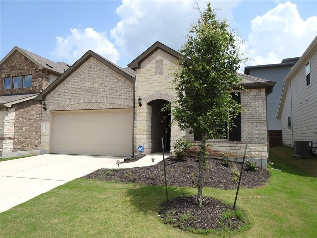 9903 Quercia Dr - Photo 1