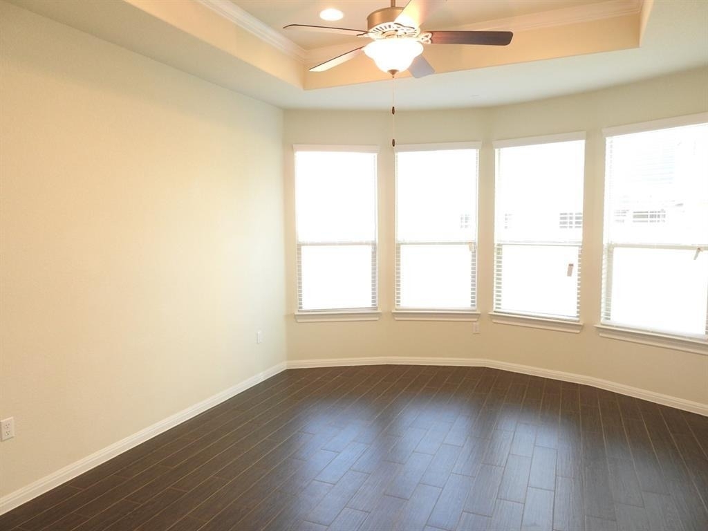 9903 Quercia Dr - Photo 8