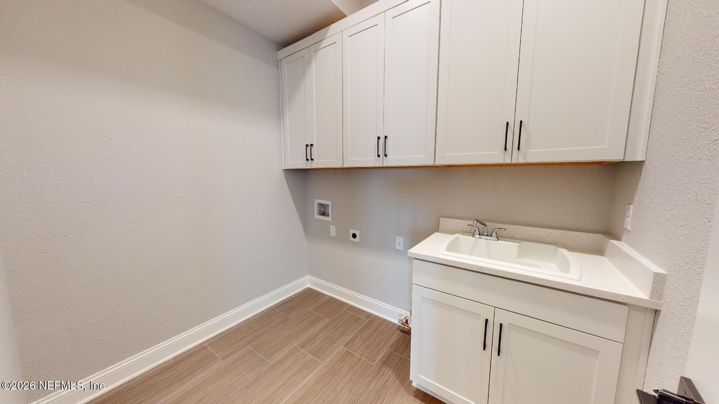 124 Bridgeton Street - Photo 16