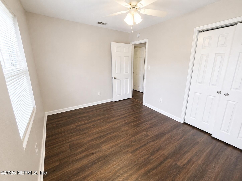 10415 Briarcliff Road E - Photo 15