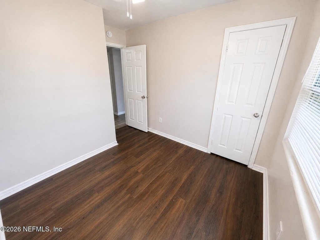 10415 Briarcliff Road E - Photo 21