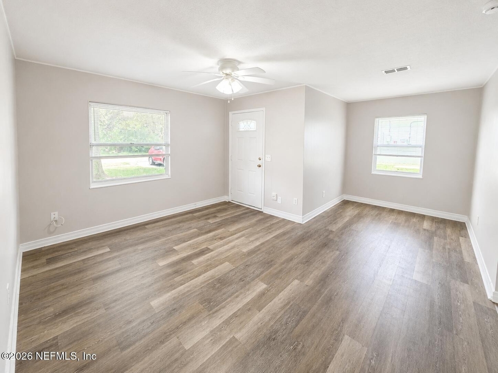 10415 Briarcliff Road E - Photo 0
