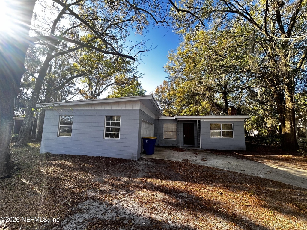 1648 N Loyola Drive - Photo 0