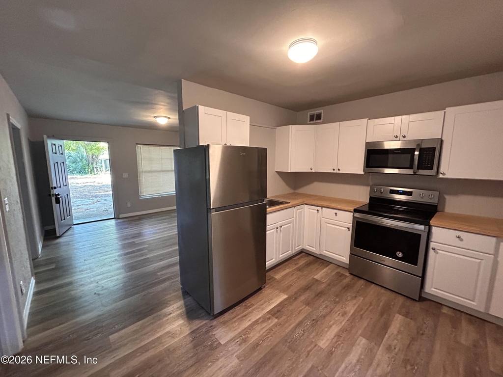 1648 N Loyola Drive - Photo 11