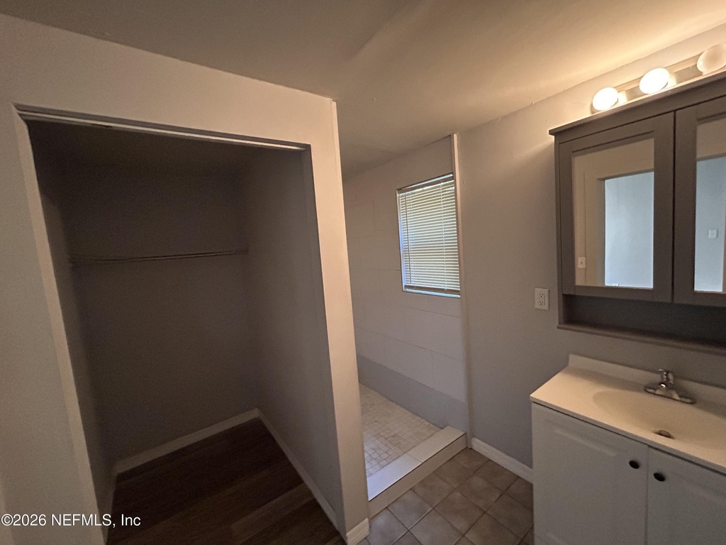 1648 N Loyola Drive - Photo 8