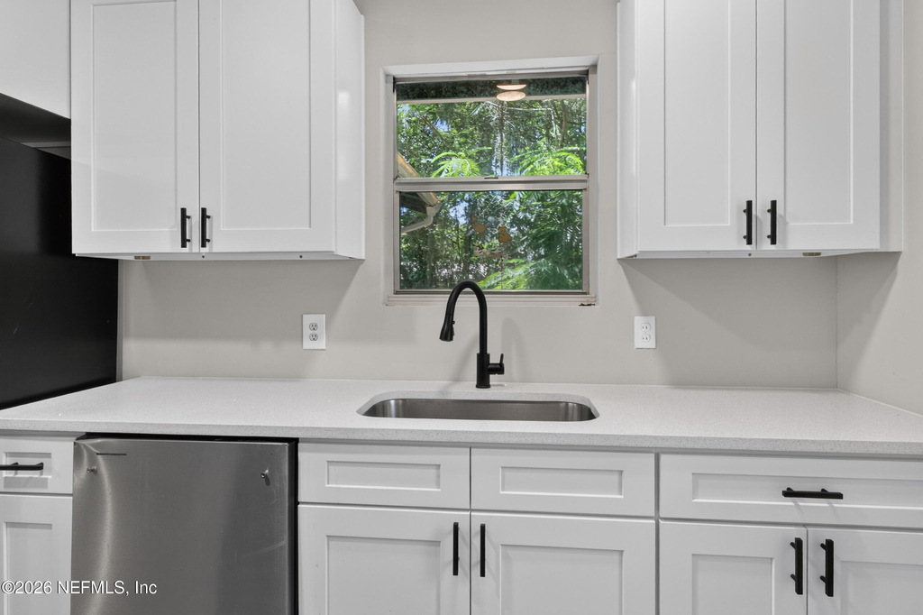 417 S Pine Avenue - Photo 20