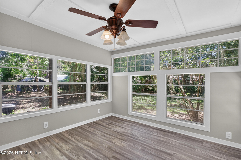 417 S Pine Avenue - Photo 27