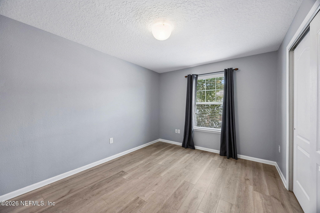 201 Larkin Place - Photo 14