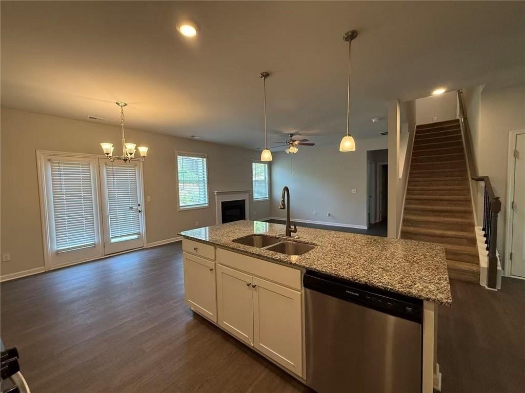 173 Wayside Terrace - Photo 8