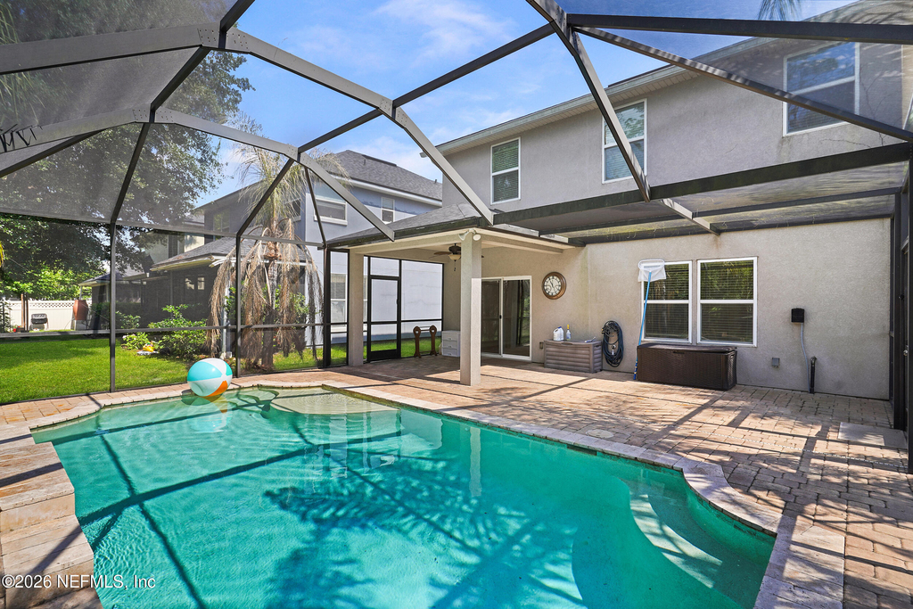 352 Silver Glen Avenue - Photo 3