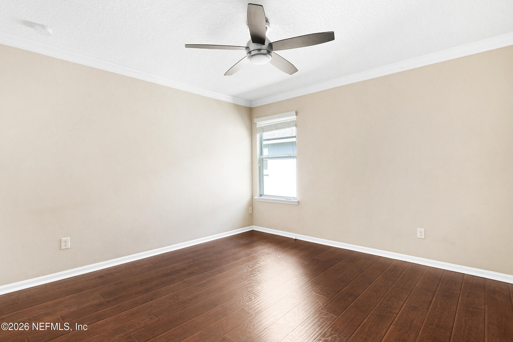 352 Silver Glen Avenue - Photo 12