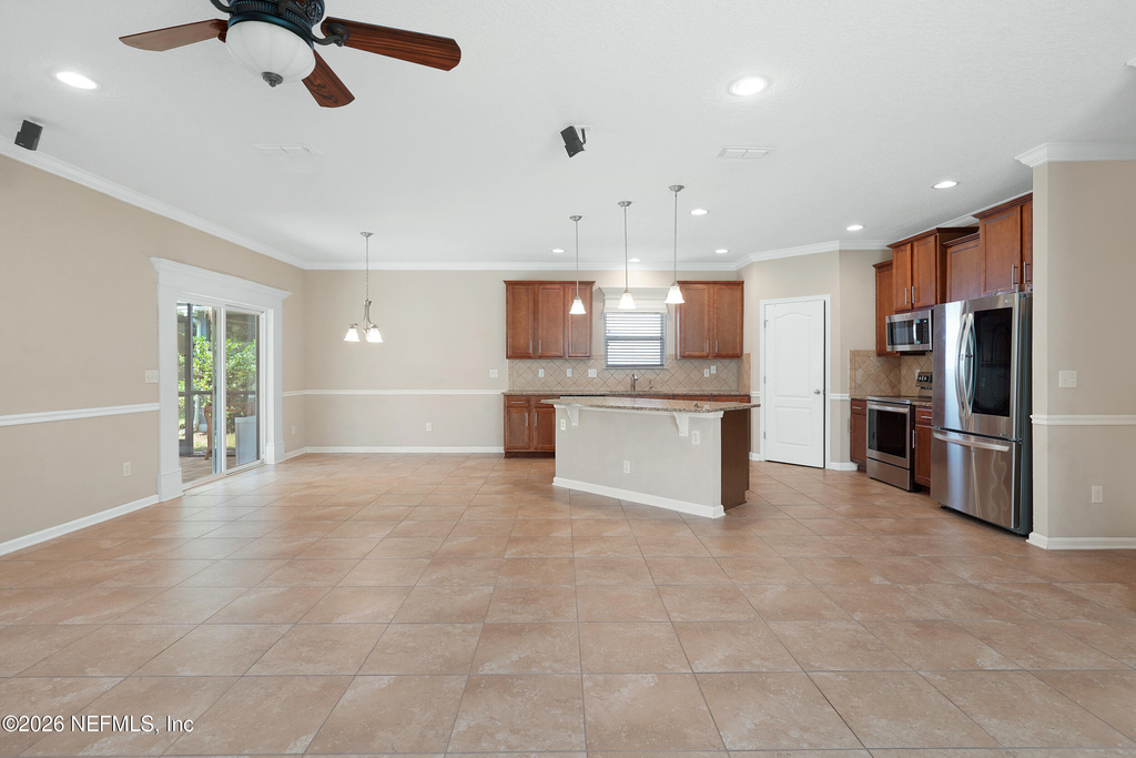 352 Silver Glen Avenue - Photo 8