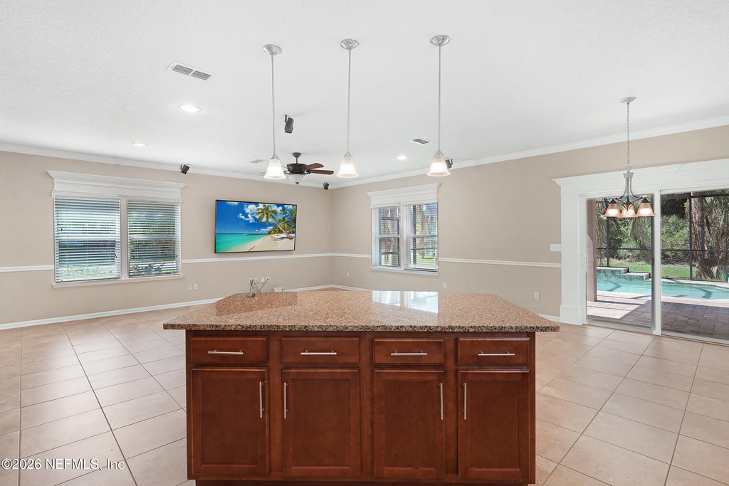 352 Silver Glen Avenue - Photo 7