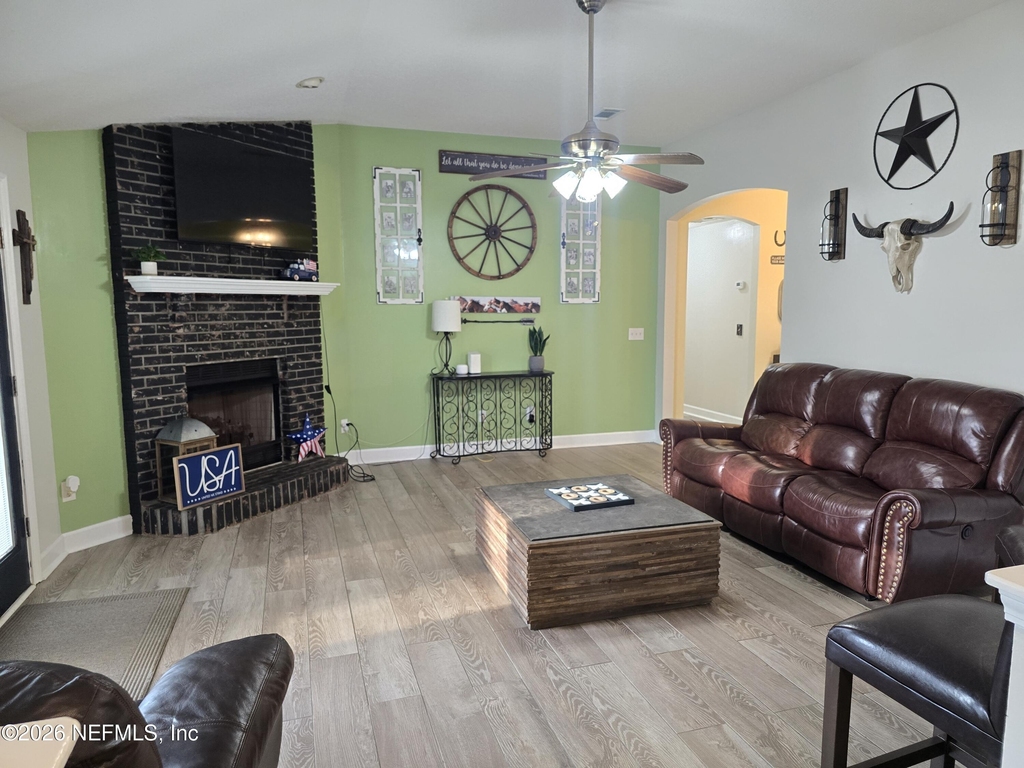 906 County Road 217 - Photo 4