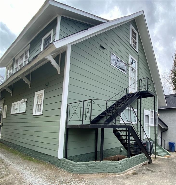 232 Sydney Street - Photo 12