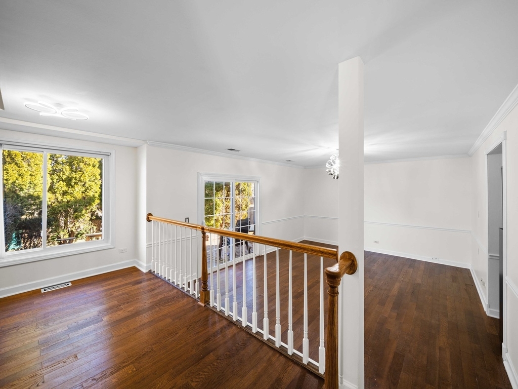 97 E Harbor Drive - Photo 9