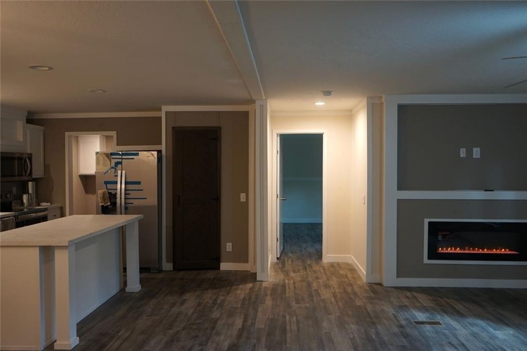 210 Woodland Street - Photo 7