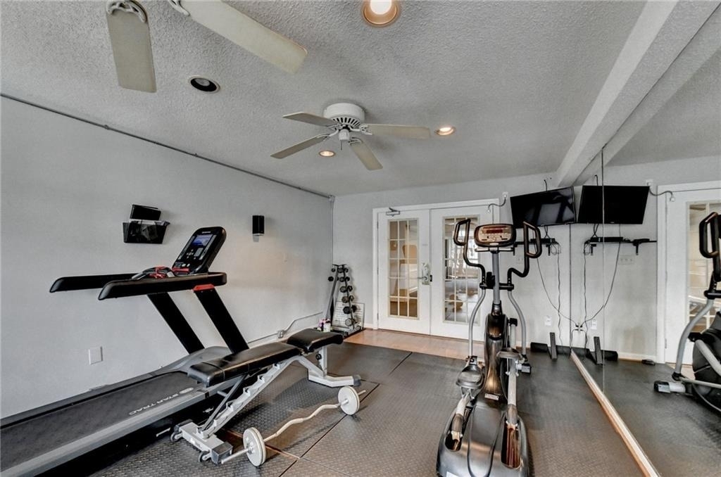 3655 Habersham Road Ne - Photo 24
