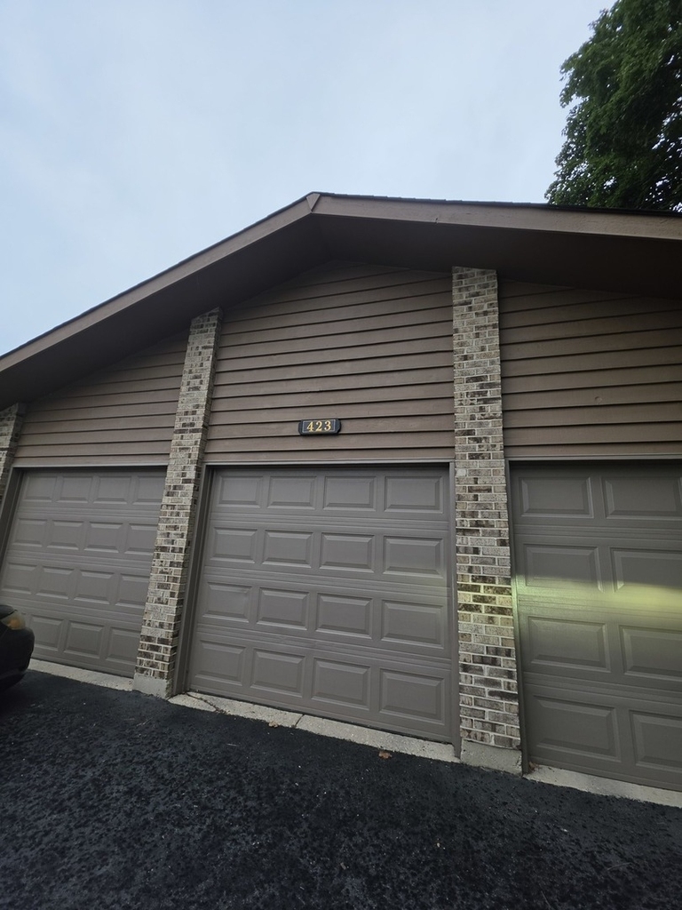 423 S 3rd Street - Photo 1