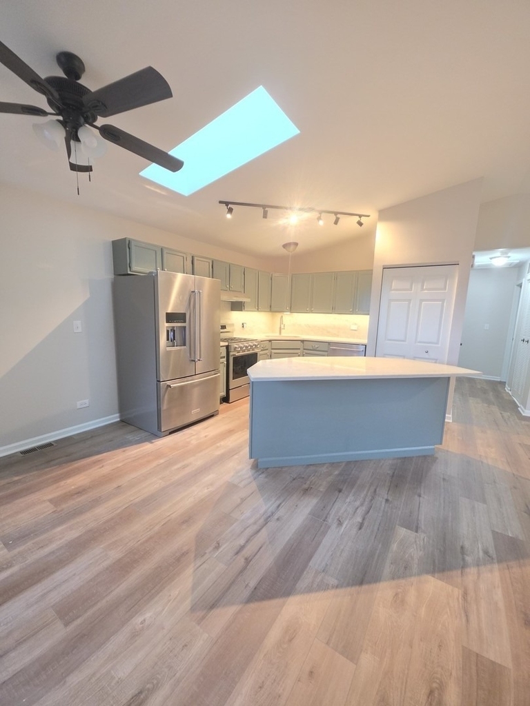 423 S 3rd Street - Photo 2