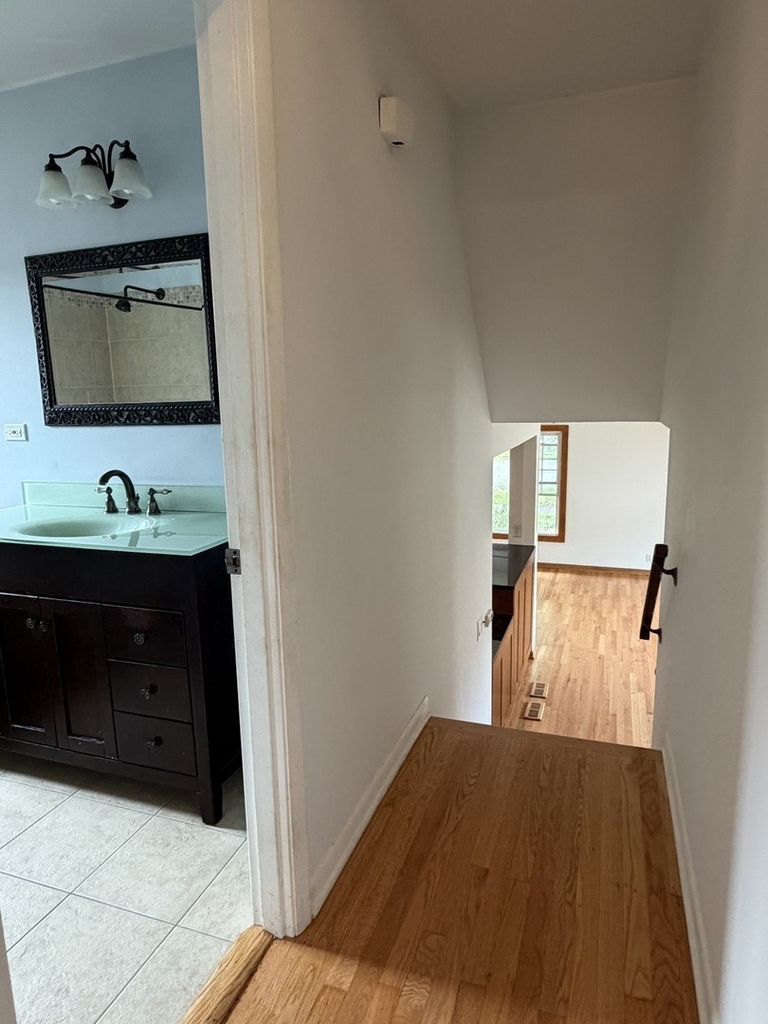 550 Laramie Avenue - Photo 22