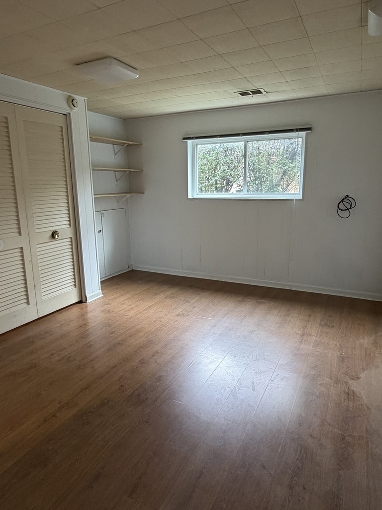 550 Laramie Avenue - Photo 14