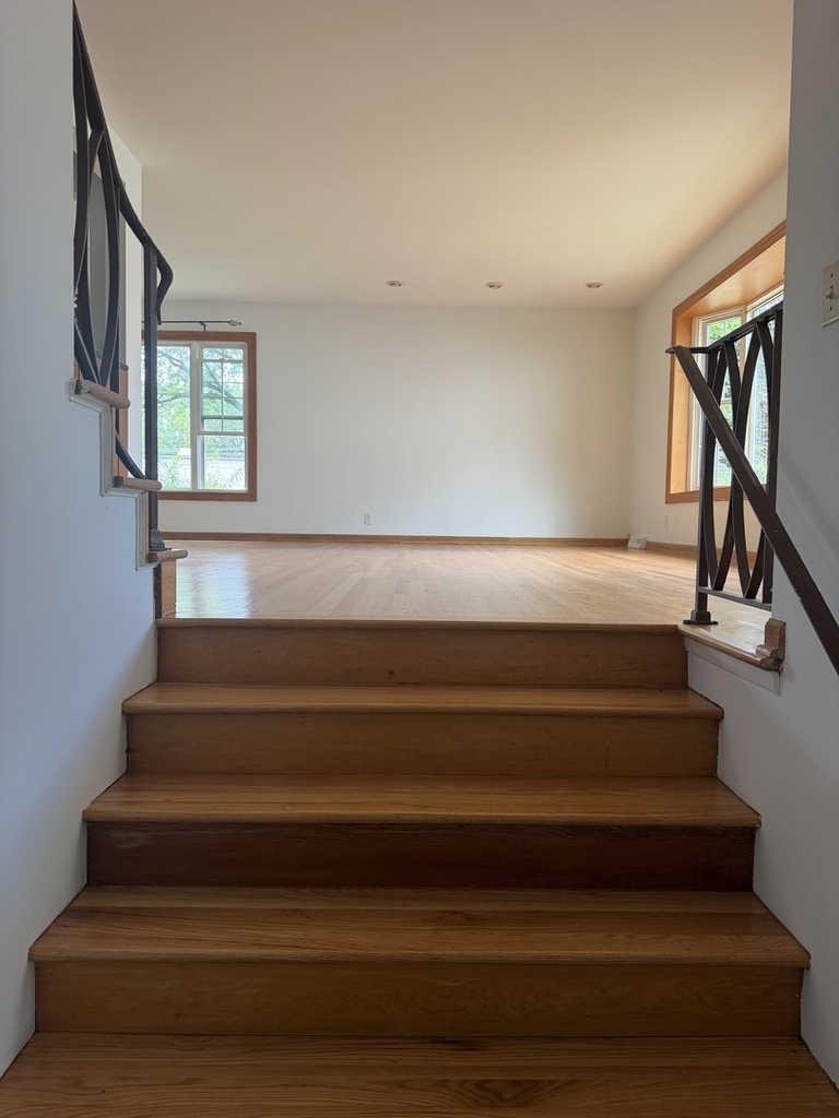550 Laramie Avenue - Photo 13
