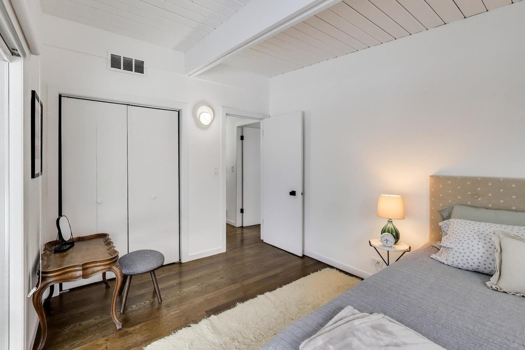 2649 Crawford Avenue - Photo 28
