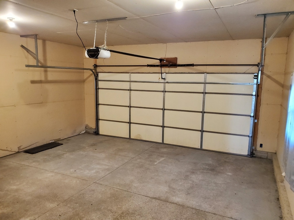 332 Cassidy Court - Photo 26