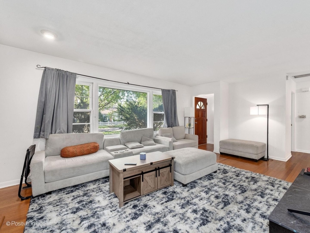 405 Greenfield Avenue - Photo 4