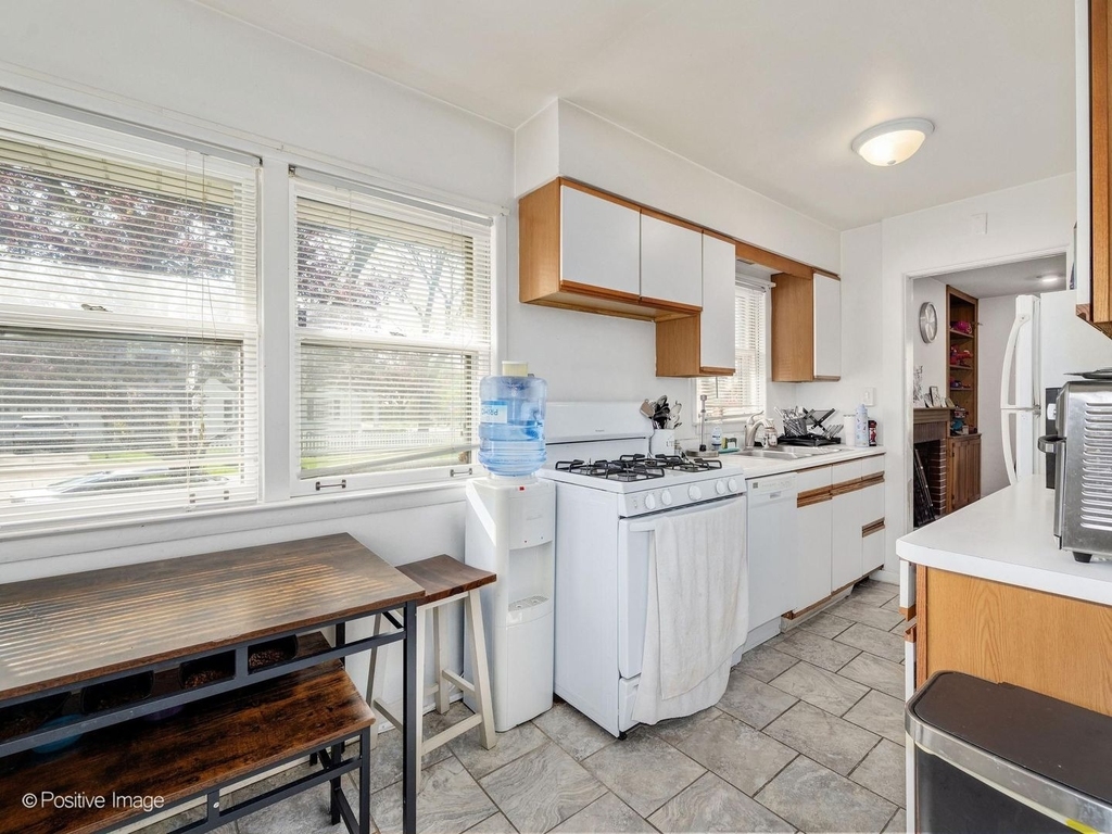 405 Greenfield Avenue - Photo 8