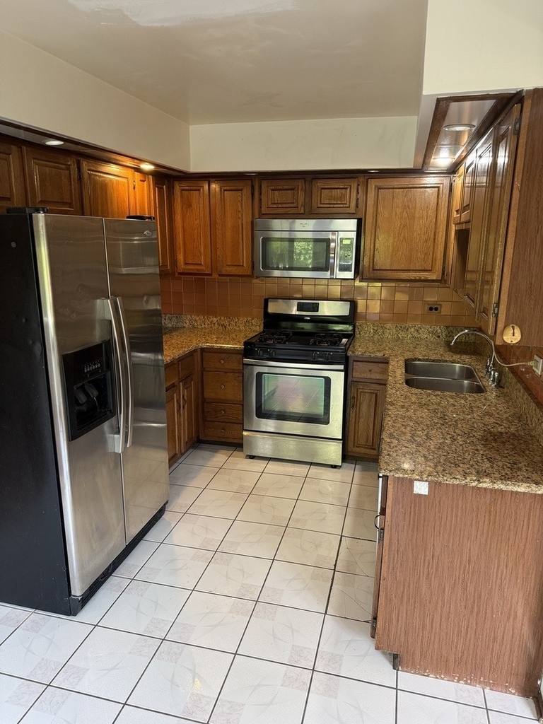 16752 Luella Avenue - Photo 4