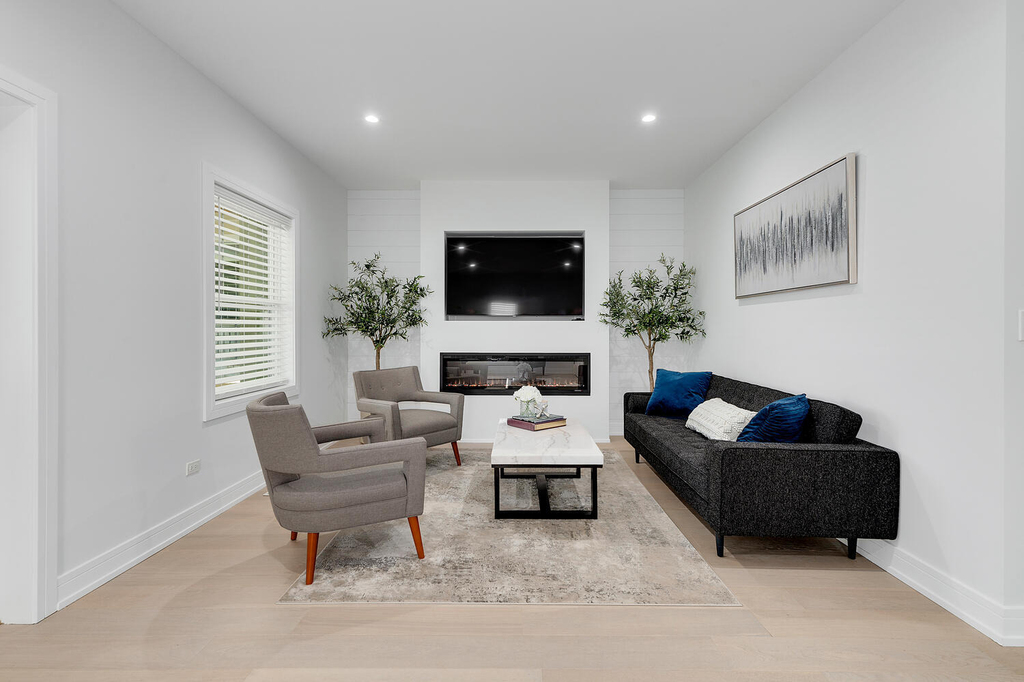 1205 Curtiss Street - Photo 4