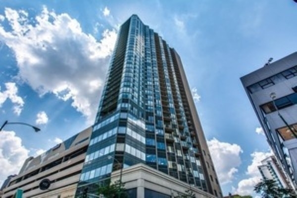 111 W Maple Street - Photo 0