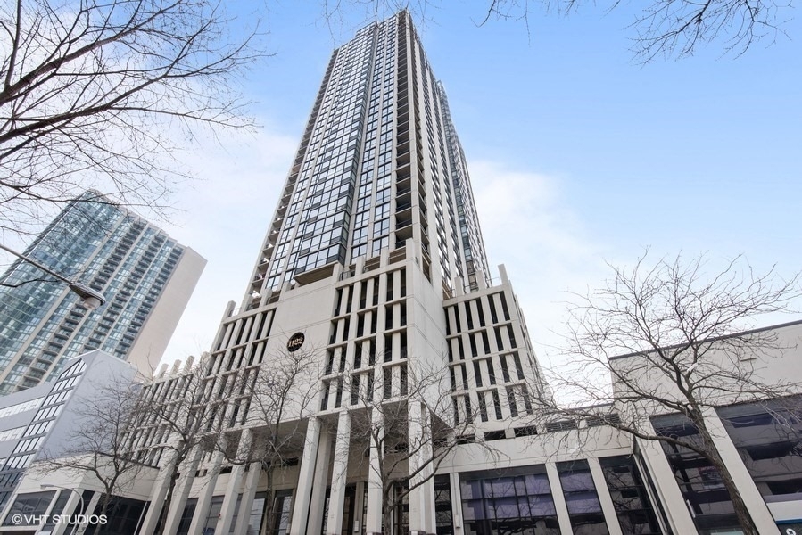 1122 N Clark Street - Photo 5