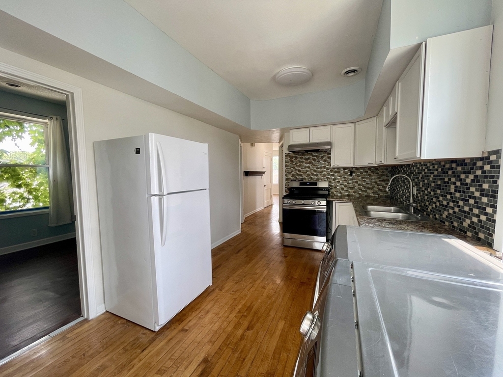 1408 Kenilworth Avenue - Photo 7