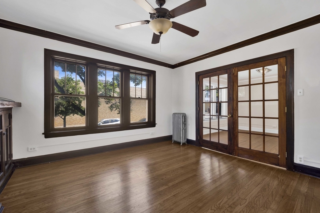 2439 W Birchwood Street - Photo 2